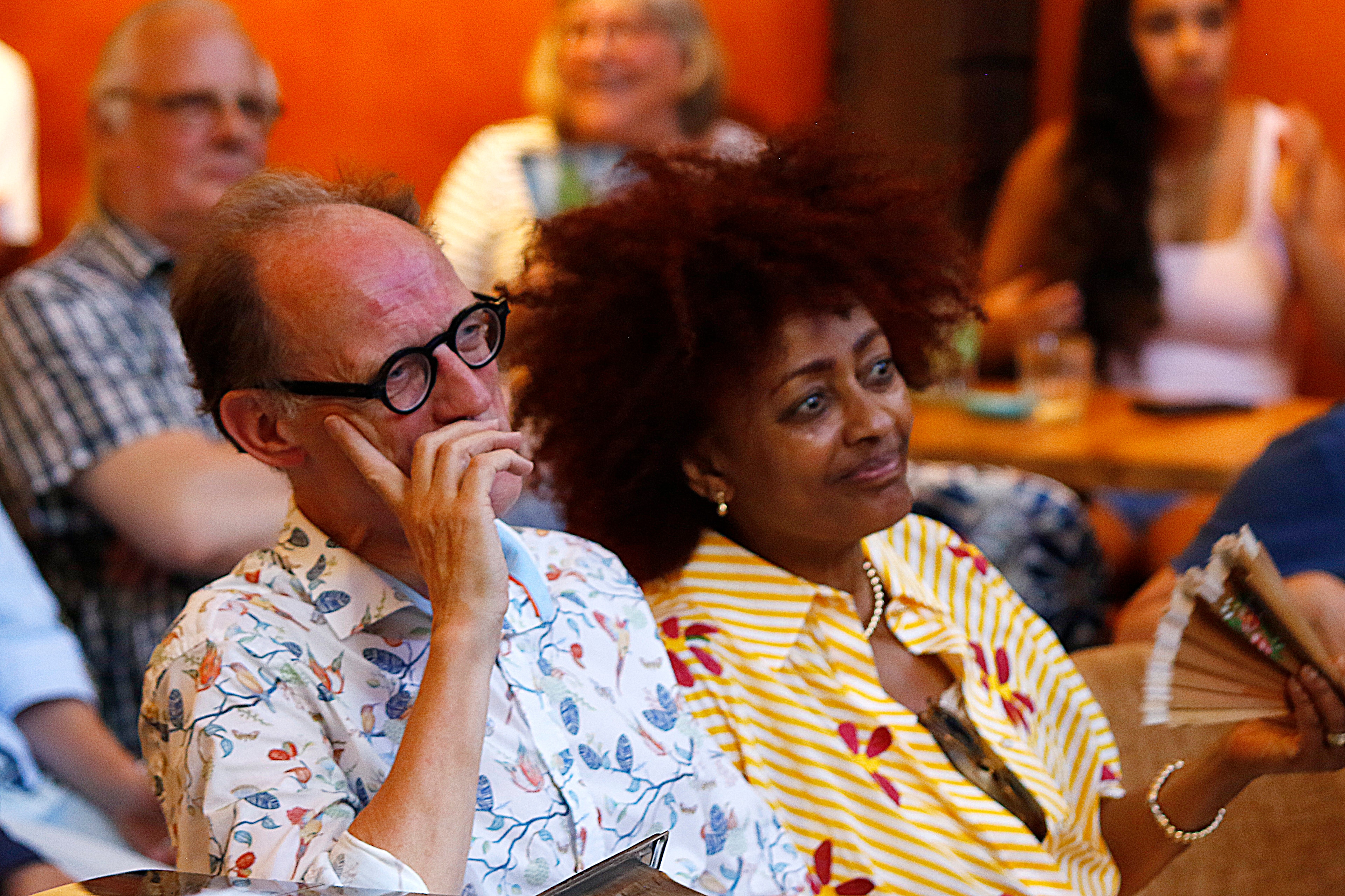 Cees en zijn vrouw Miriam tijdens de presentatie op 25 juni 2026
